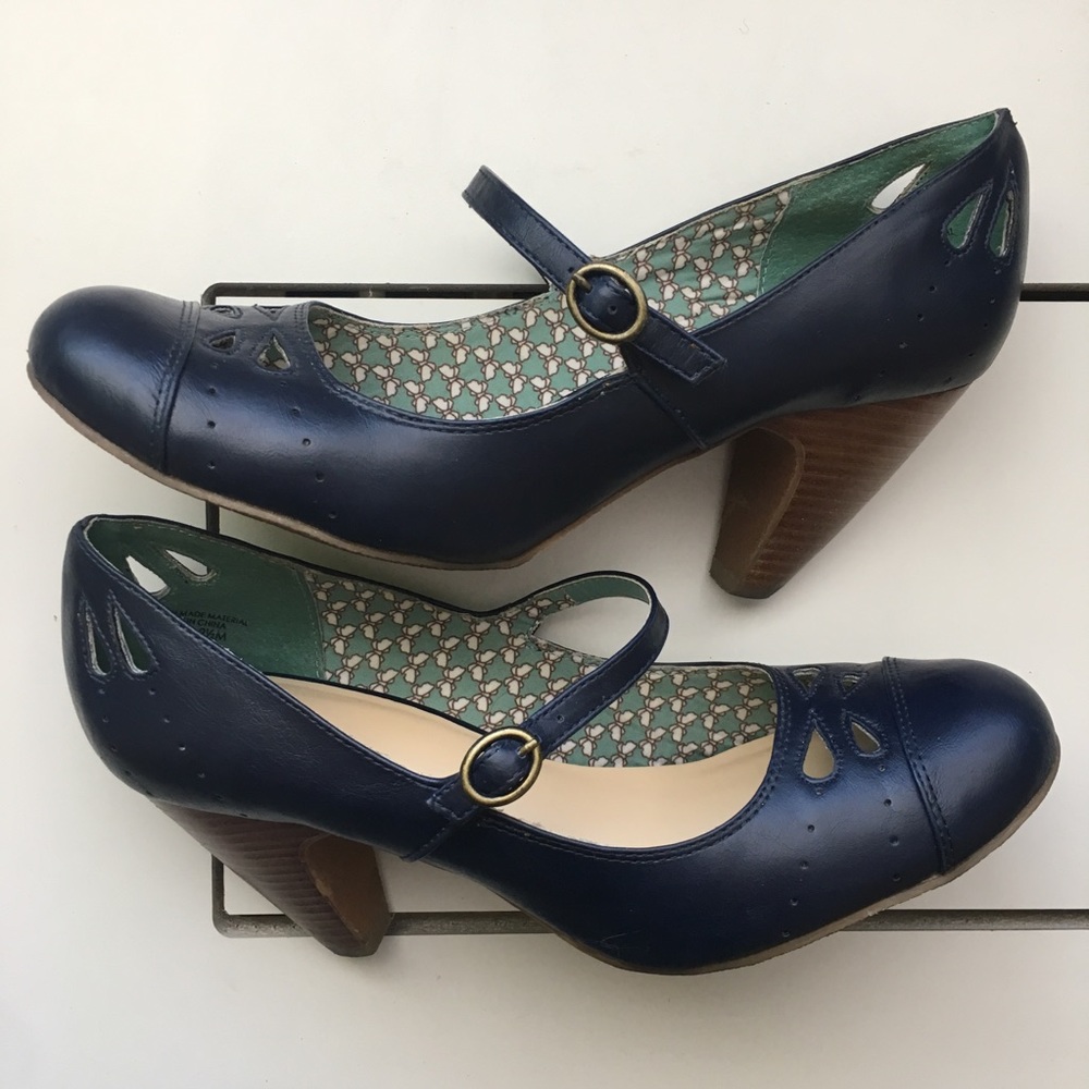 Crown Vintage Navy Tisha Heels
